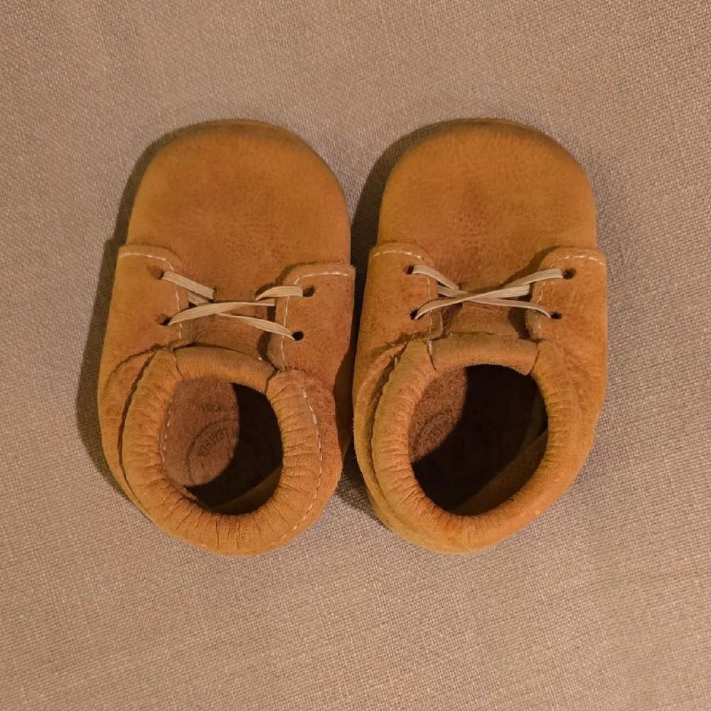 Freshly Picked Tan Suede Kids Moccasin Slip-Ons Size 5